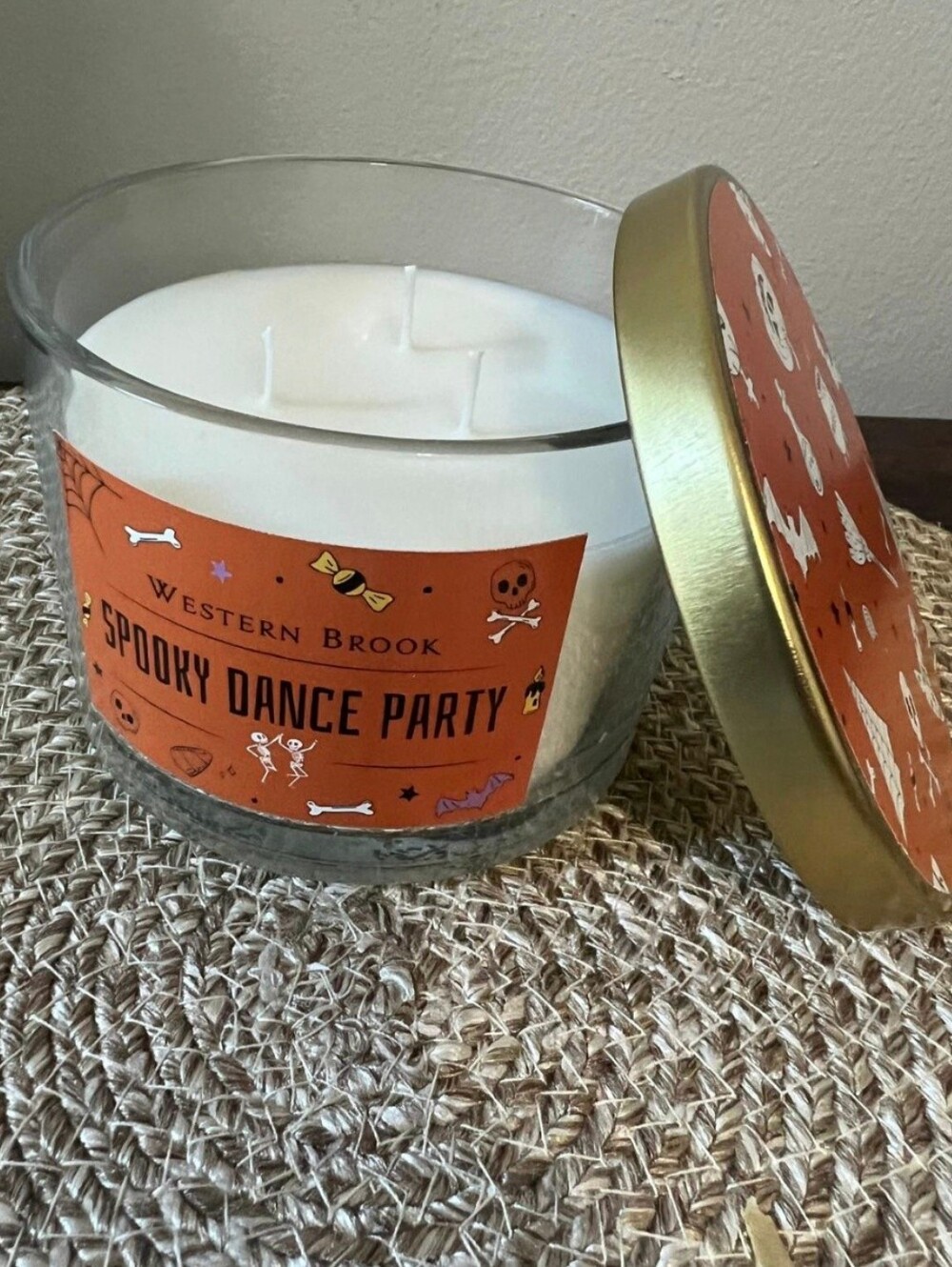Halloween Candle Western Brook Spooky Dance Party Seasonal Scent. New